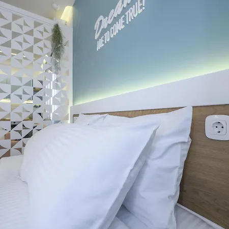 Appartement τhe Half Root In The Heart Of Center