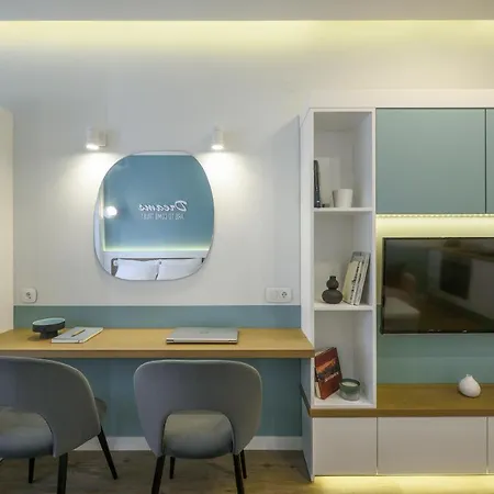 Appartement τhe Half Root In The Heart Of Center *