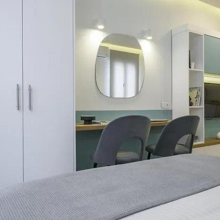 Appartement τhe Half Root In The Heart Of Center *